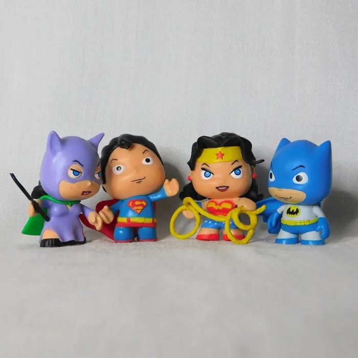 Figuras de Superhéroes DC